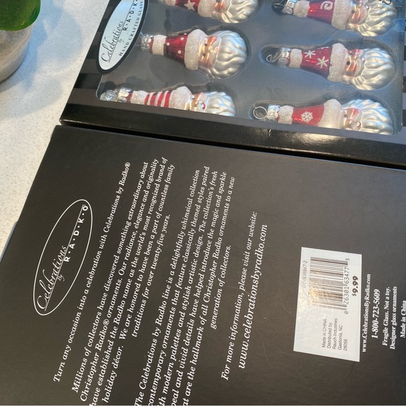 Handcrafted Glass Santa Ornaments - Red and Silver - Picture 4 of 4